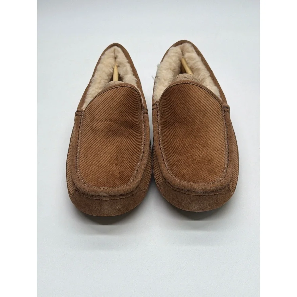UGG Mens Ascot Corduroy II Chestnut Suede Moccasin Slippers 1125932 Size 9